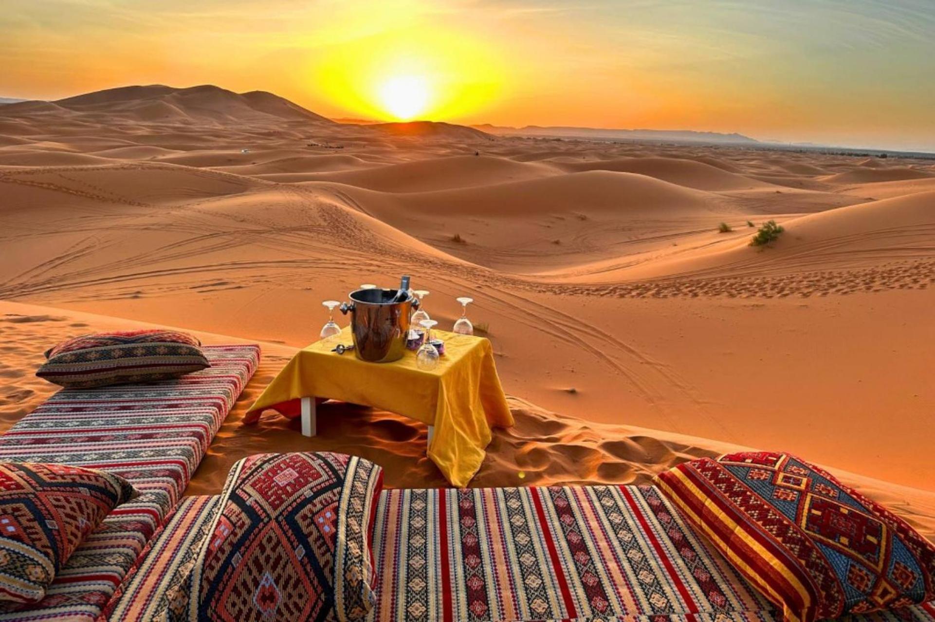 Hotel Amazing Luxury Camp à Merzouga Extérieur photo